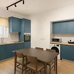 Cozy Boho 2-br Retreat In * Никосия