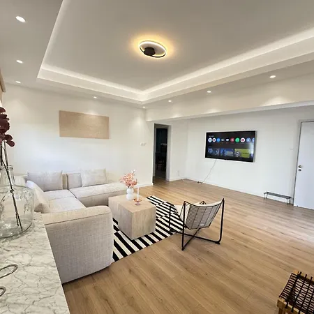 Cozy Boho 2-br Retreat In * Nikósie