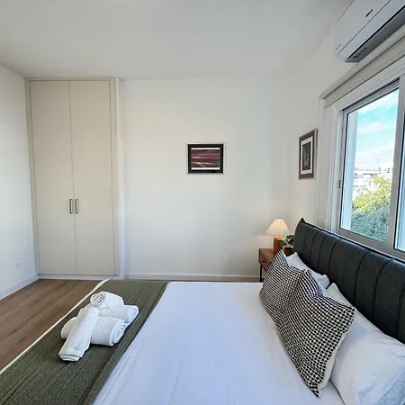 Cozy Boho 2-br Retreat In 尼科西亚